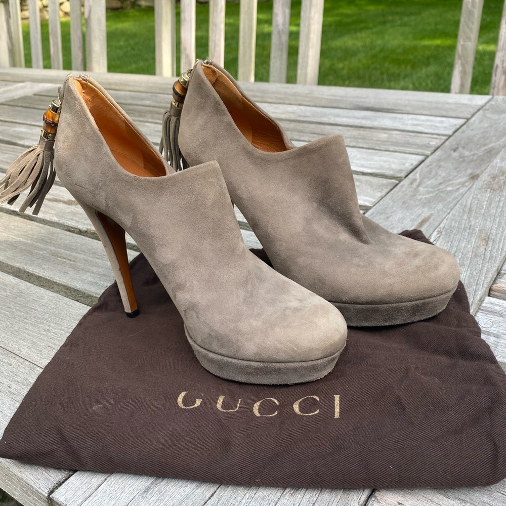 GUCCI Betty Mid Heel